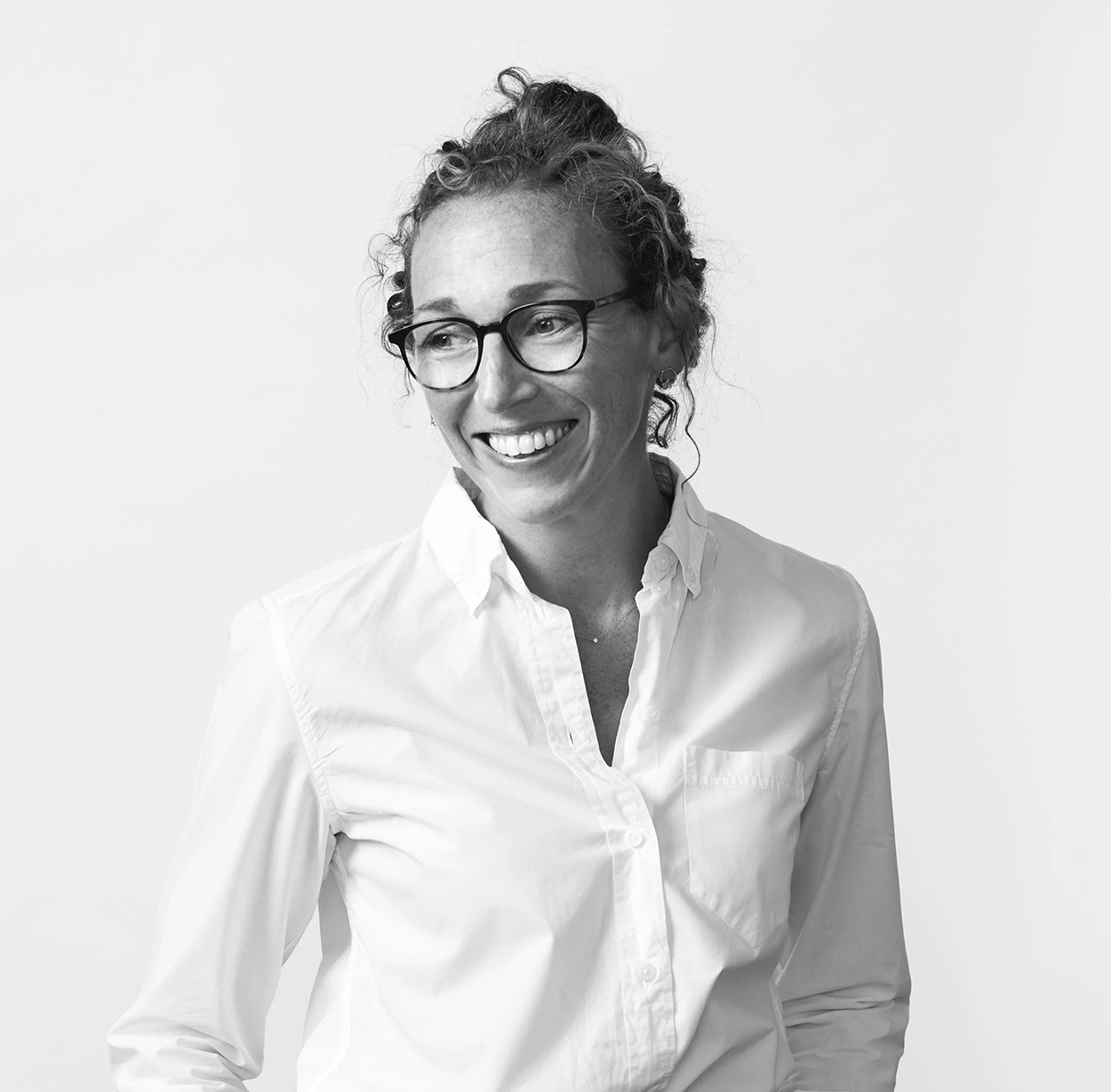 Virginia Evans, author of The Correspondent